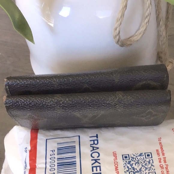 Louis Vuitton Wallet - Picture 9 of 9